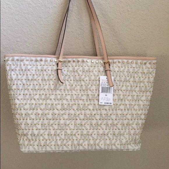 limited edition MICHAEL Kors Jet Set Studded Medium Travel tote - Picture 7 of 9